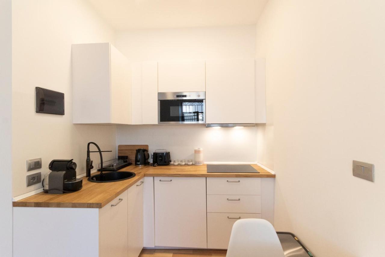 Arena Apartment Milaan Buitenkant foto
